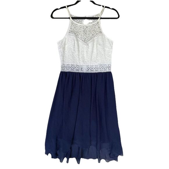By & By Dress Juniors Size 5 Blue White Lace Boho Chiffon Feminine Formal Party‎ - Picture 1 of 8